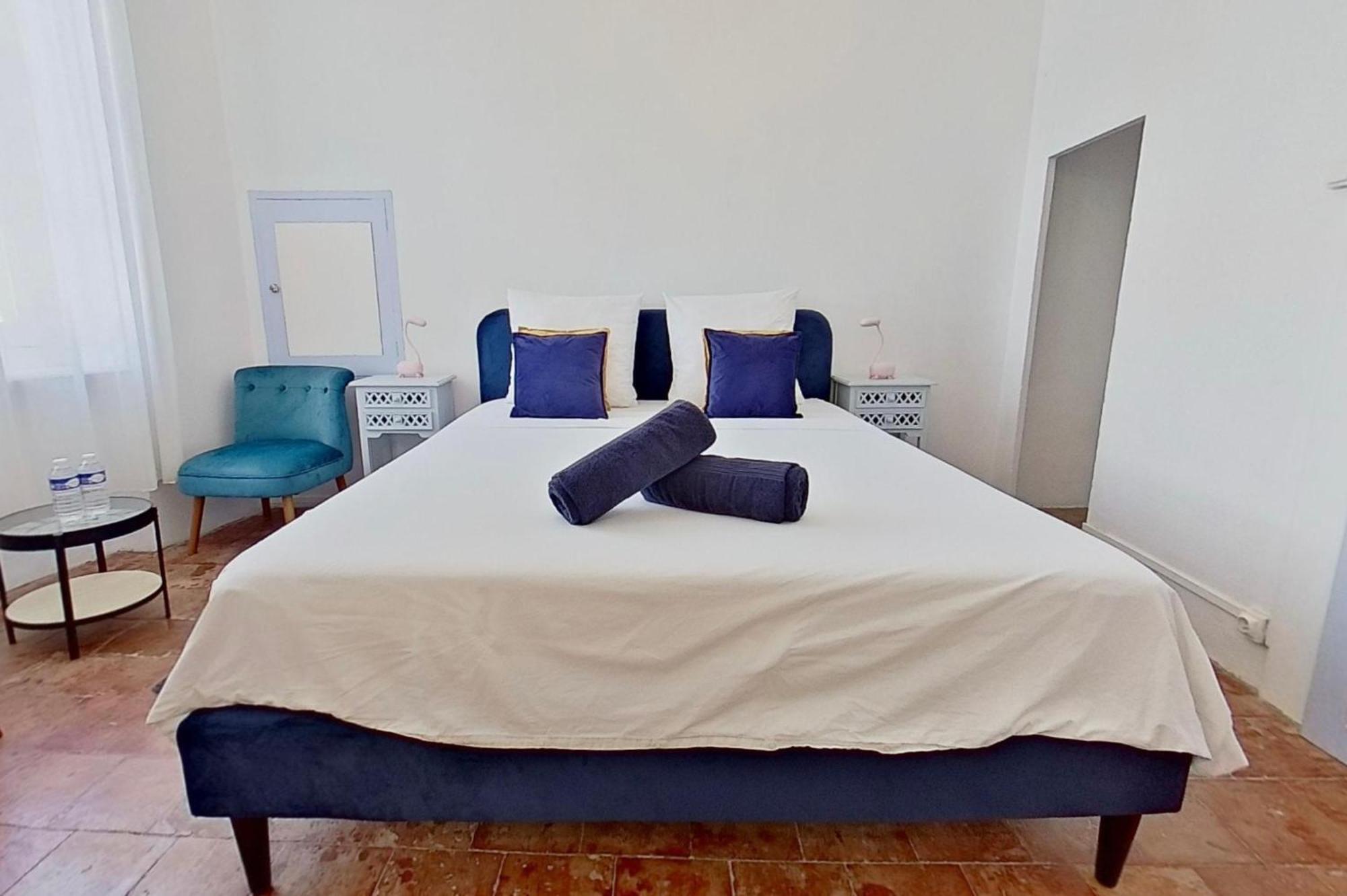 Les 2 Droles D'Oiseaux Bed & Breakfast Luc-sur-Orbieu Luaran gambar