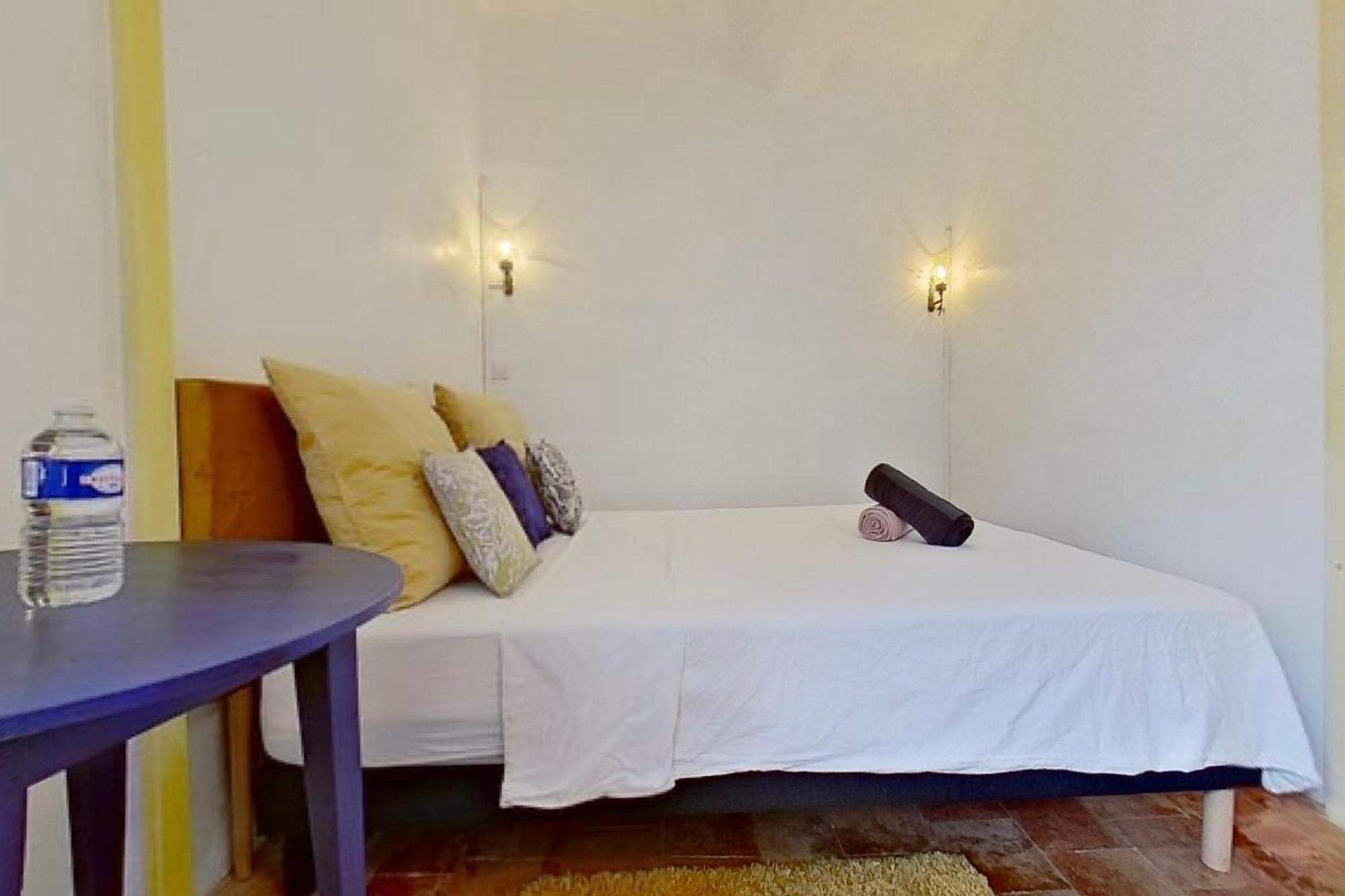 Les 2 Droles D'Oiseaux Bed & Breakfast Luc-sur-Orbieu Luaran gambar
