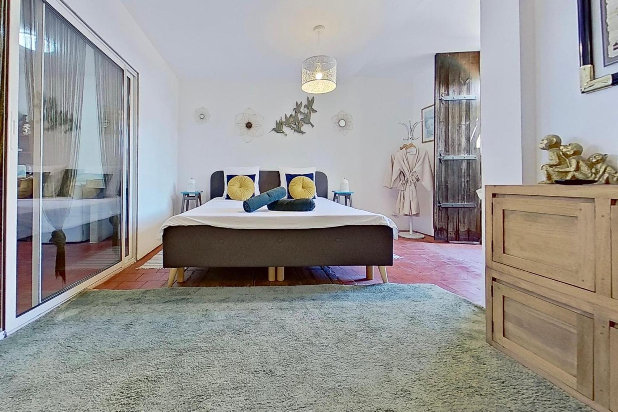 Les 2 Droles D'Oiseaux Bed & Breakfast Luc-sur-Orbieu Luaran gambar
