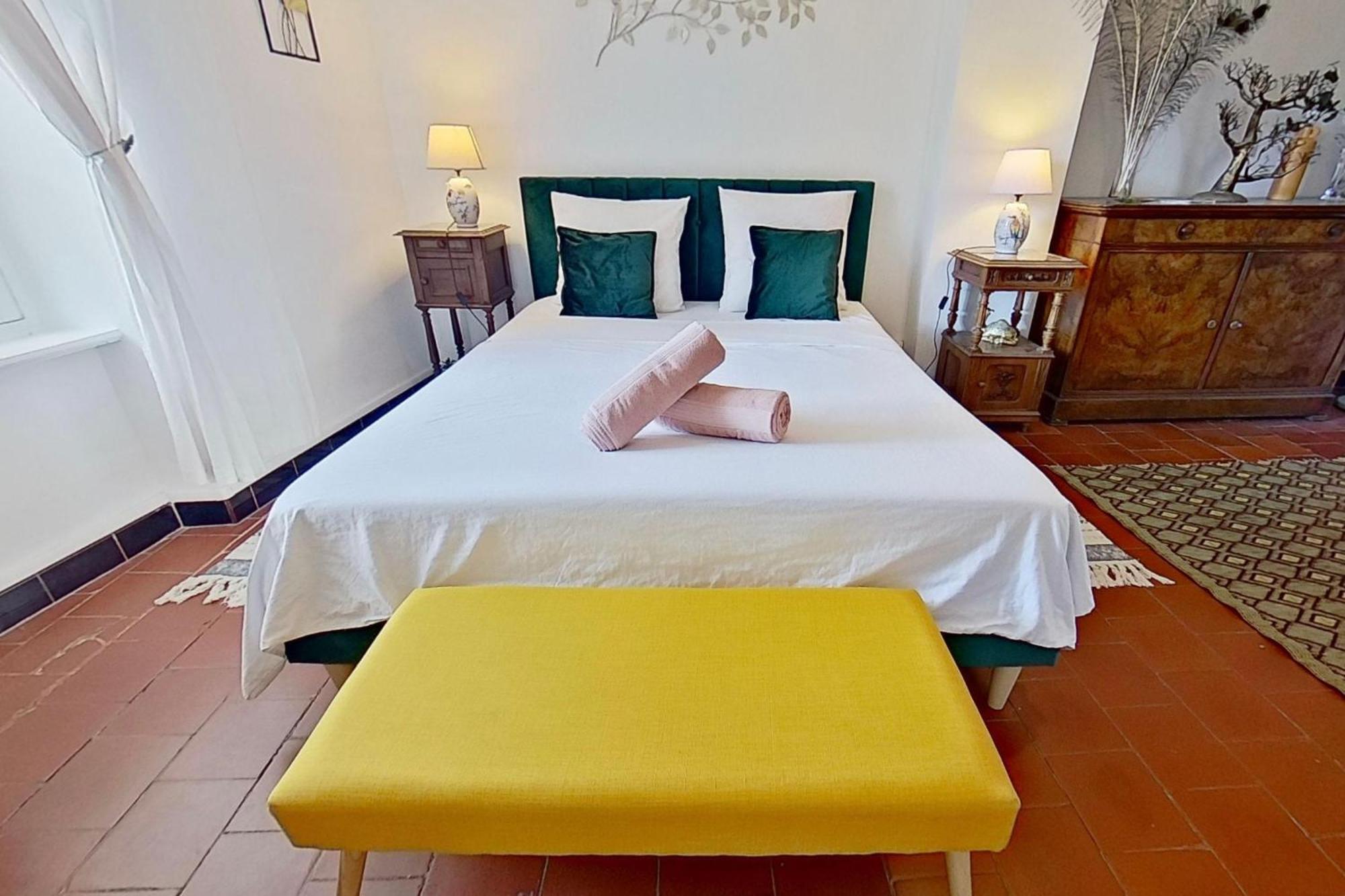 Les 2 Droles D'Oiseaux Bed & Breakfast Luc-sur-Orbieu Luaran gambar